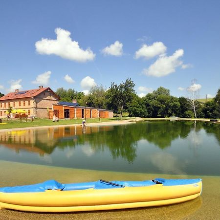 Rekreacni Areal Dvur Honetice Hotel Kültér fotó